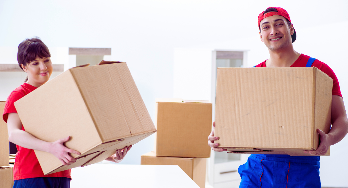 How do movers and packers ensure safe storage for furniture?